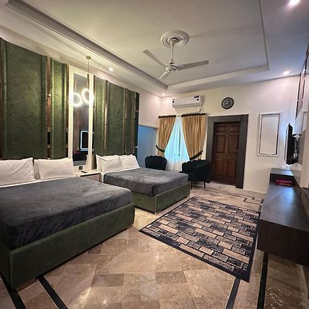 Four Season Boutique Hotel Islamabad Extérieur photo