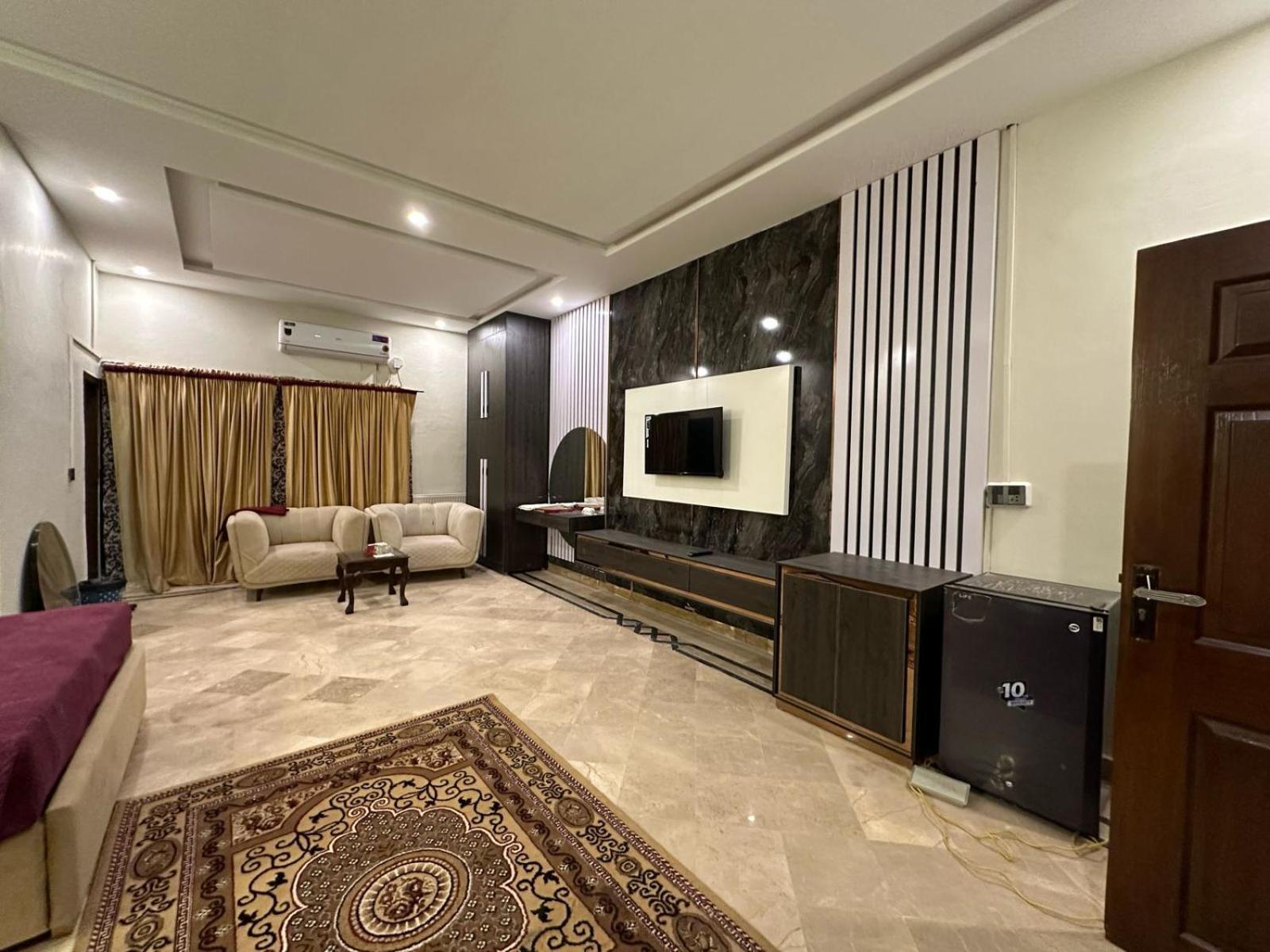 Four Season Boutique Hotel Islamabad Extérieur photo