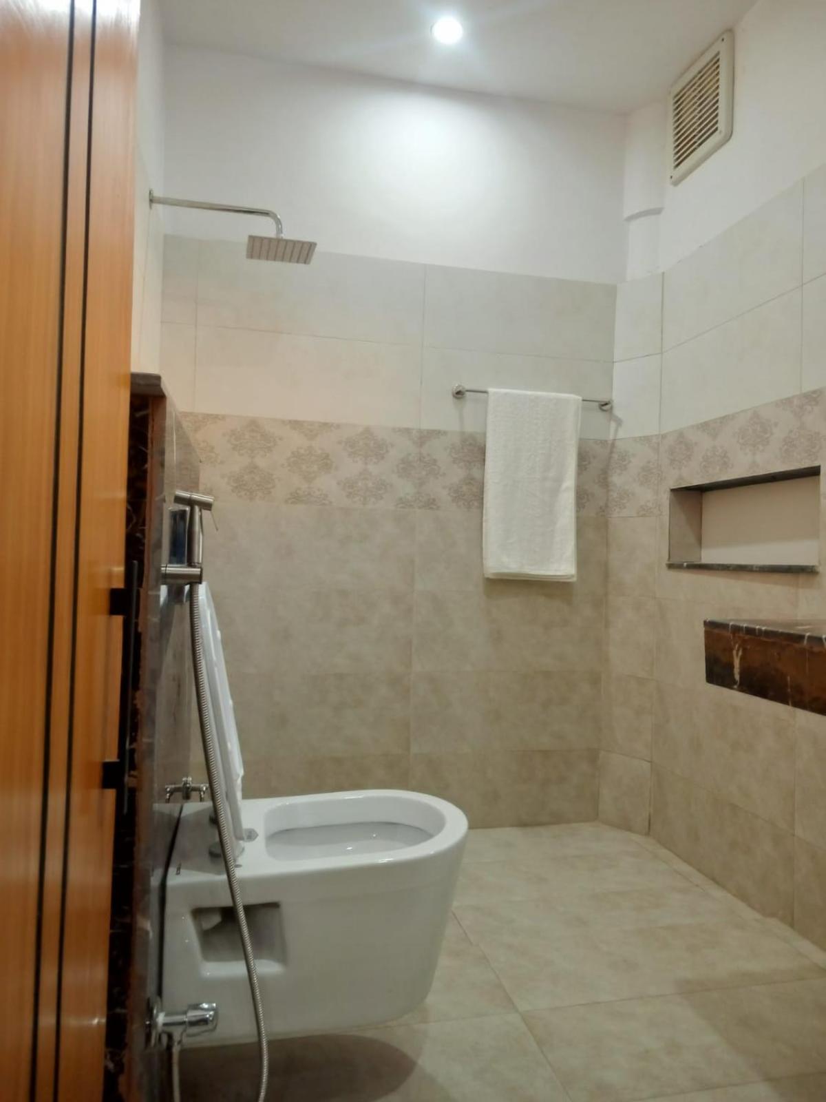 Four Season Boutique Hotel Islamabad Extérieur photo
