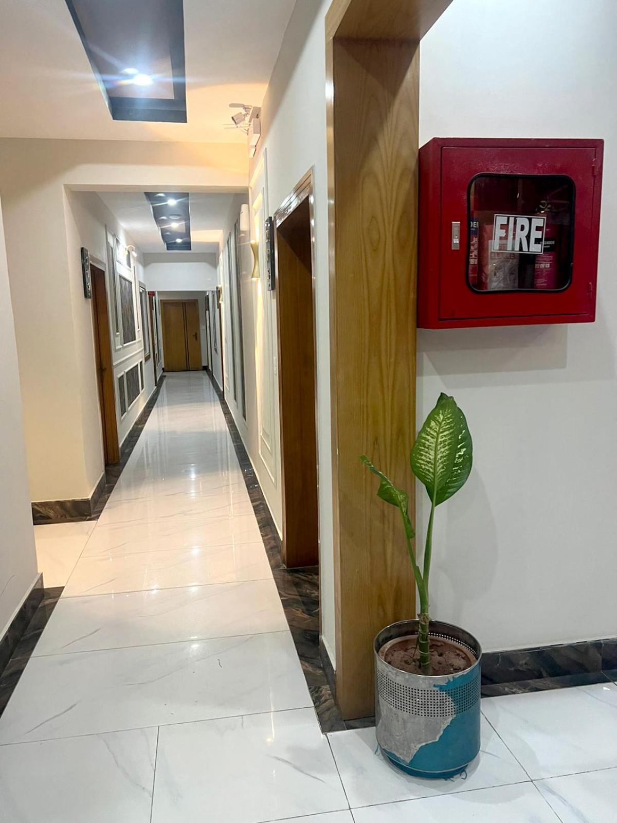 Four Season Boutique Hotel Islamabad Extérieur photo
